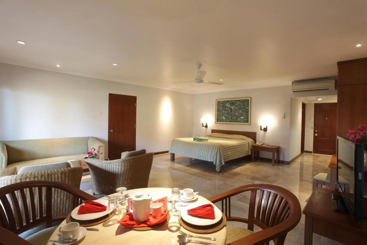 Peninsula Beach Resort Nusa Dua  Zewnętrze zdjęcie